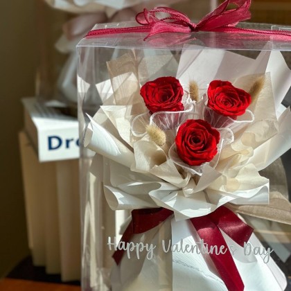 Janice Preserved Flower Bouquet 