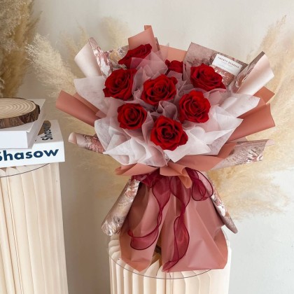 Katie Preserved Flower Bouquet 