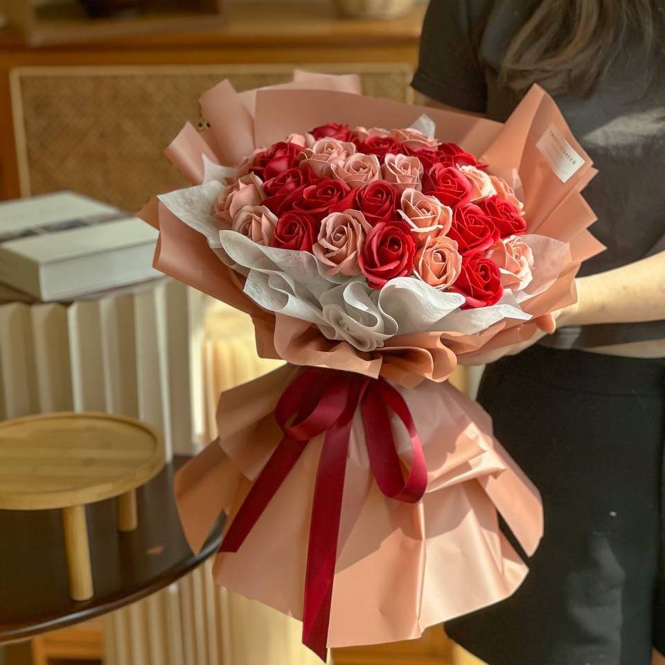 Soap Flower Bouquet Collection l Same Flower Flower Delivery Klang Valley l Twenty Degrees Florist